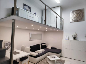 IsaBella Budapest Apartment, 80m2 with AC